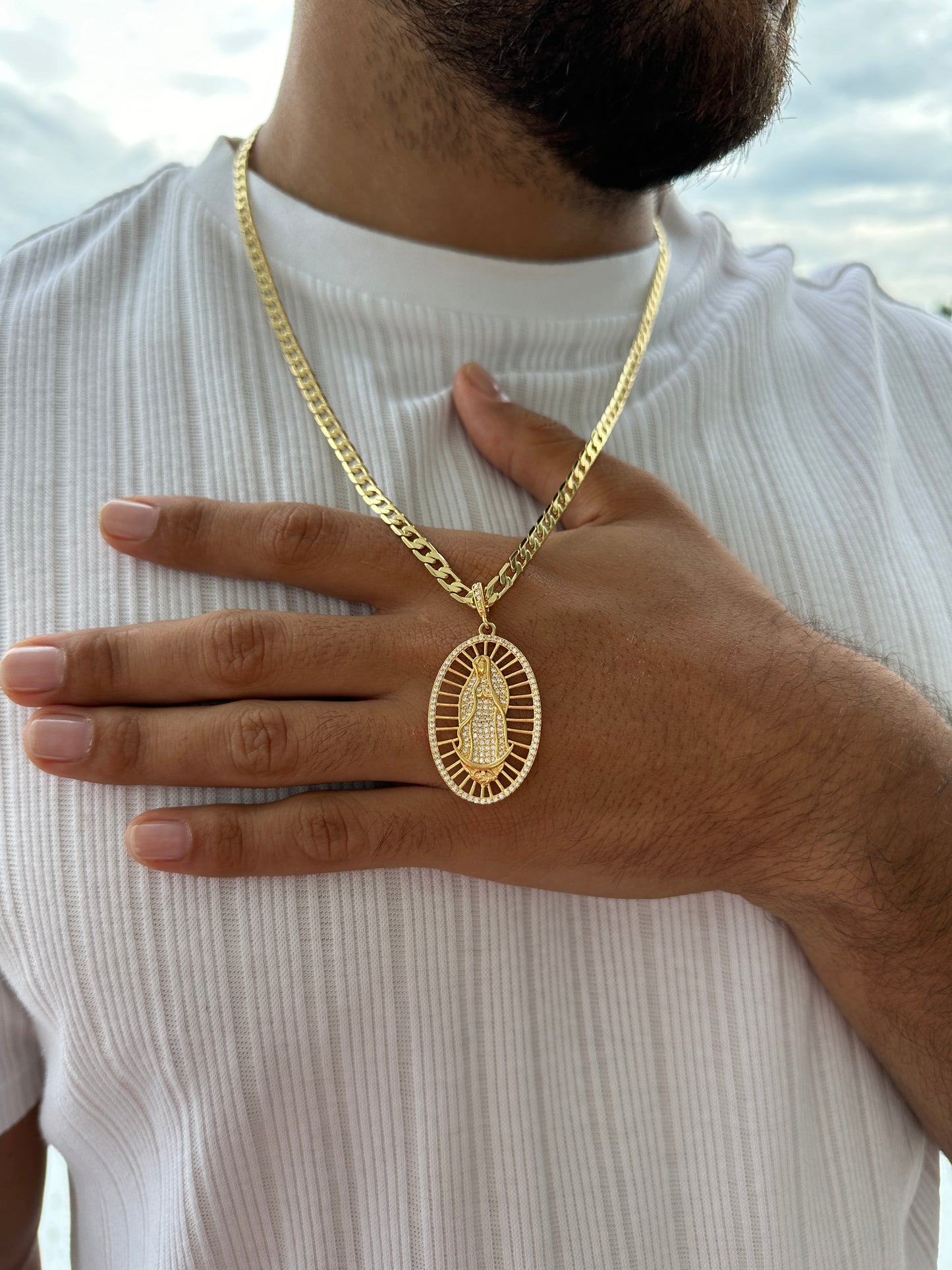 Cubana Diamantada 65cm + Colgante Guadalupe Piedras