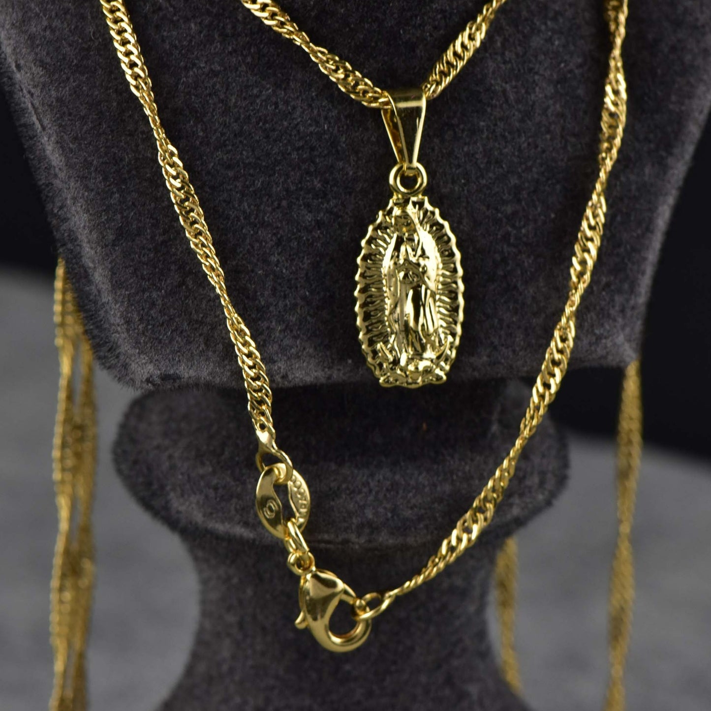 Cadena Singapur + Colgante Virgen Guadalupe Tallada