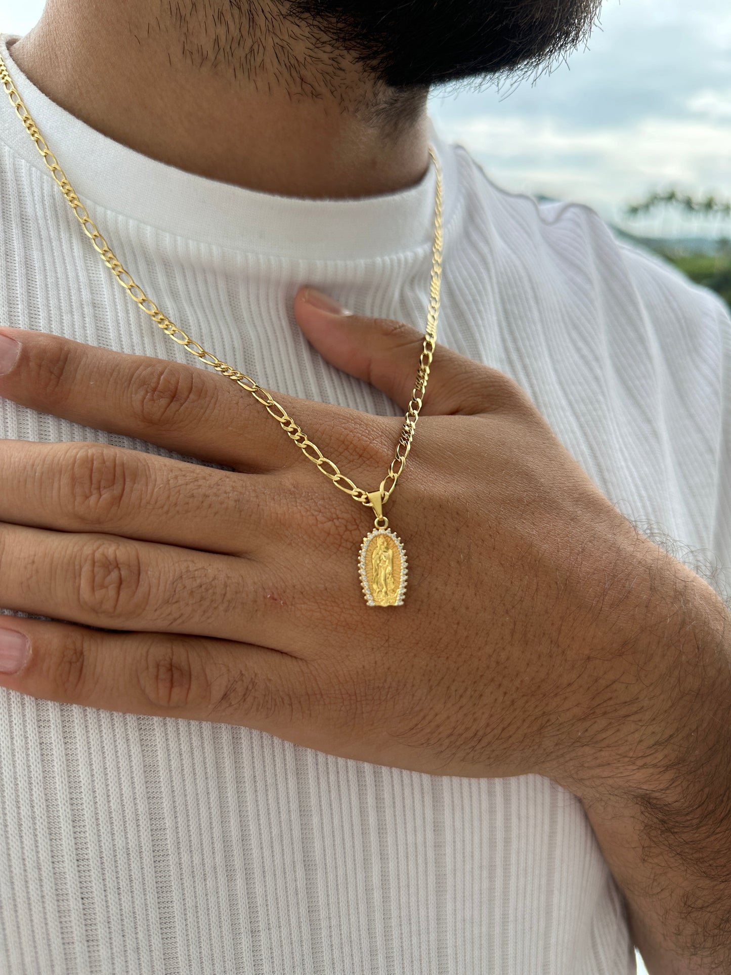 Cadena 3x3 3mm 60cm + Colgante Virgen Piedras