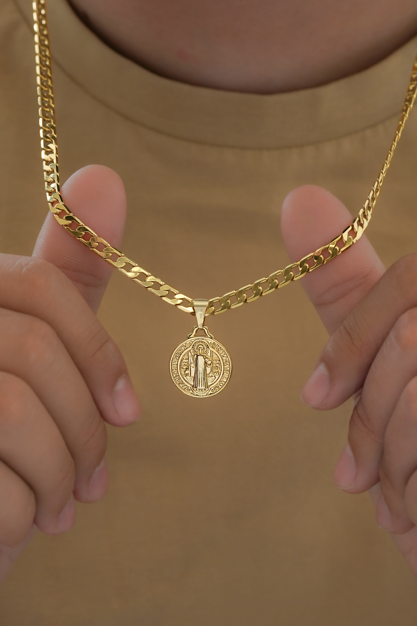 Cubana Diamantada 65cm + Colgante San Benito